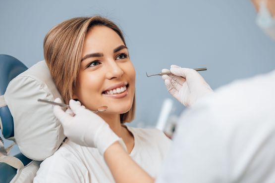 Bleaching (In-Office / Home)
